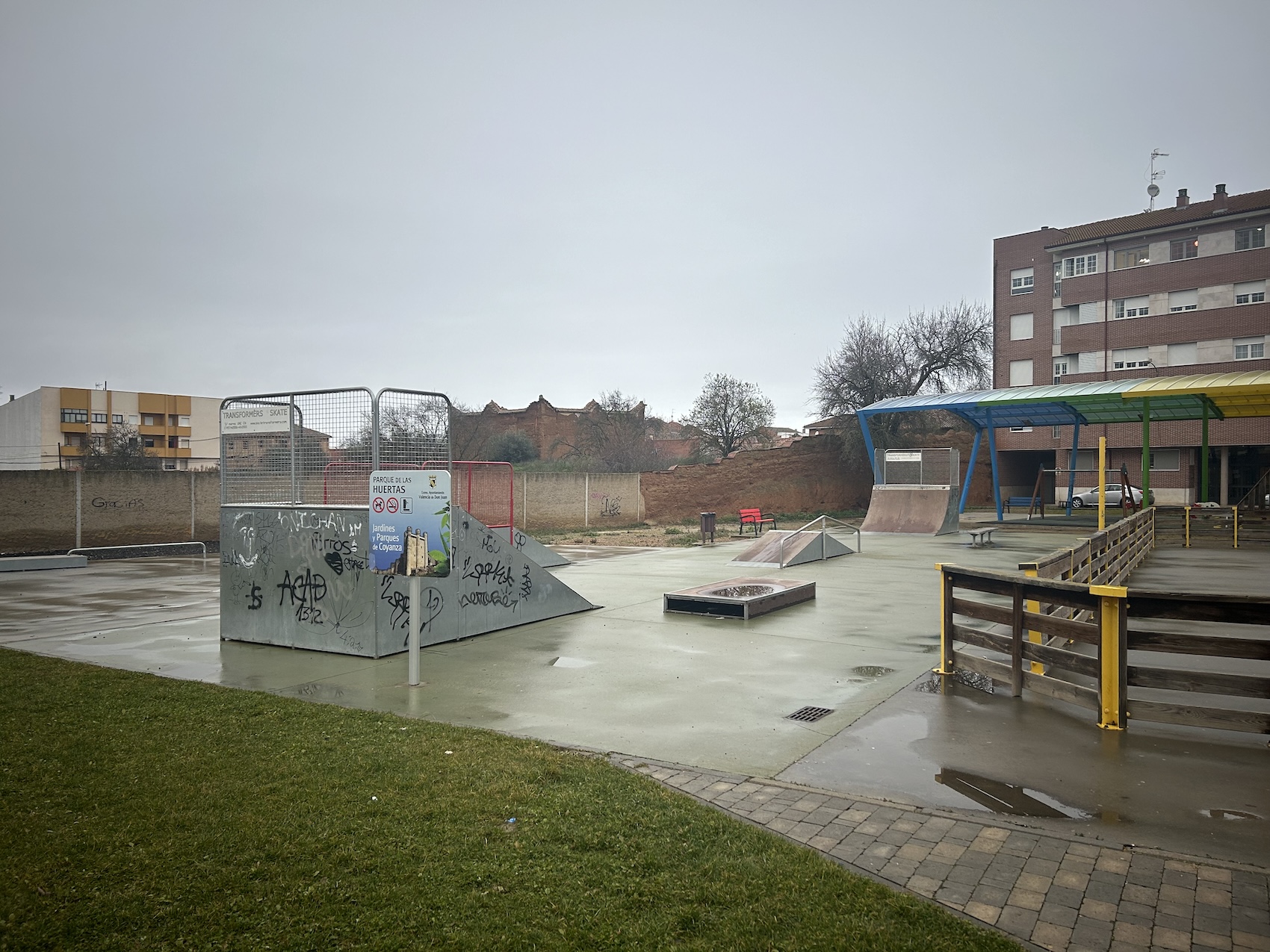 Valencia de Don Juan skatepark